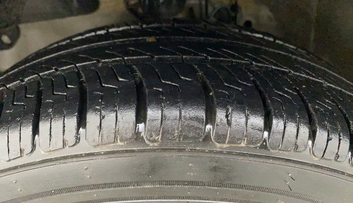 2016 Honda Amaze 1.2 SX MT I VTEC, CNG, Manual, 84,897 km, Left Front Tyre Tread