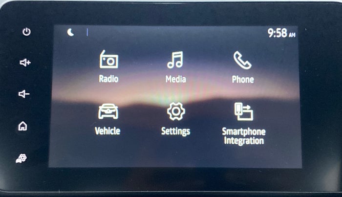 2022 Renault Kiger RXZ AMT, Petrol, Automatic, 4,309 km, Touchscreen Infotainment System