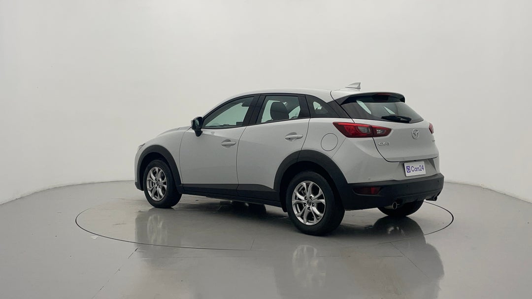 Left Back Diagonal (45- Degree) View