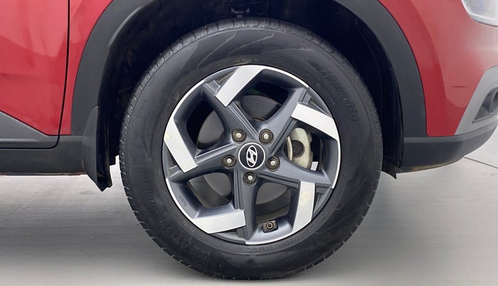 2020 Hyundai VENUE 1.0 TURBO GDI SX+ AT, Petrol, Automatic, 18,573 km, Right Front Wheel