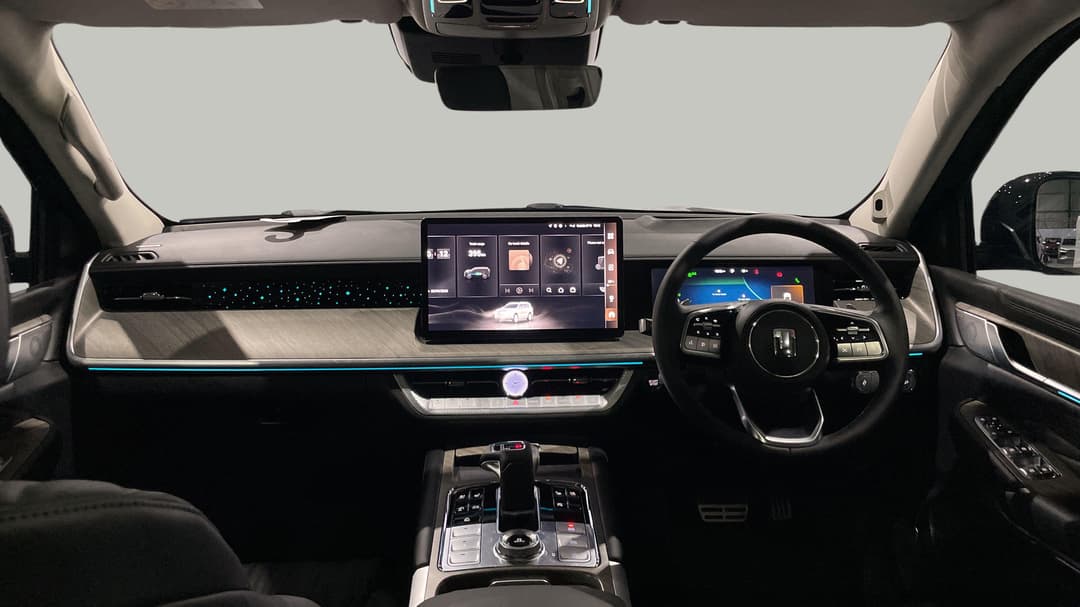 2026 GWM Tank 500 Vanta Hybrid, Automatic, 1993 km, Dashboard View