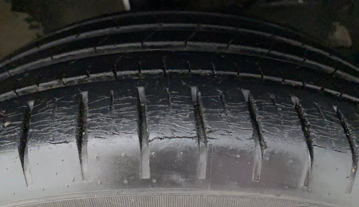 2016 Maruti Baleno ALPHA DDIS 190, Diesel, Manual, 21,195 km, Right Rear Tyre Tread