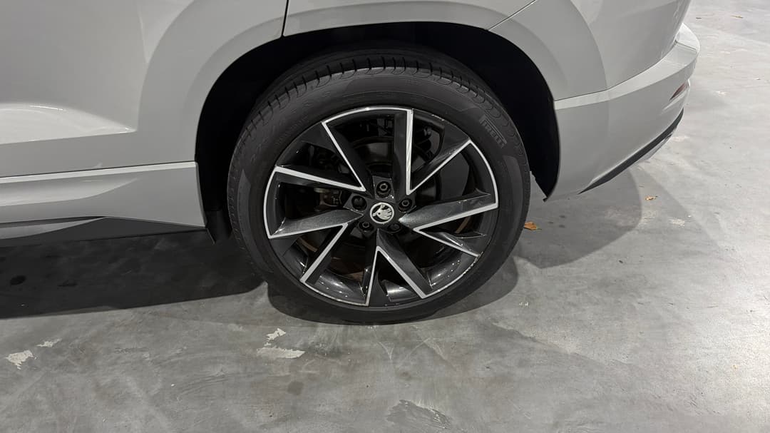 2020 SKODA Karoq 140tsi Sportline (4x4), Automatic, 81590 km, Left Rear Wheel