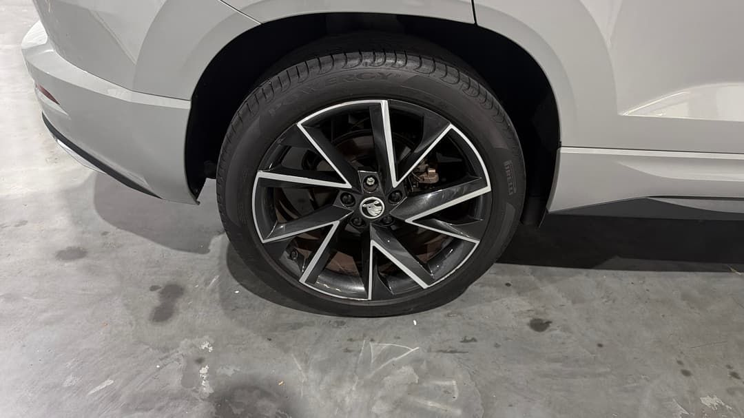 2020 SKODA Karoq 140tsi Sportline (4x4), Automatic, 81590 km, Right Rear Wheel