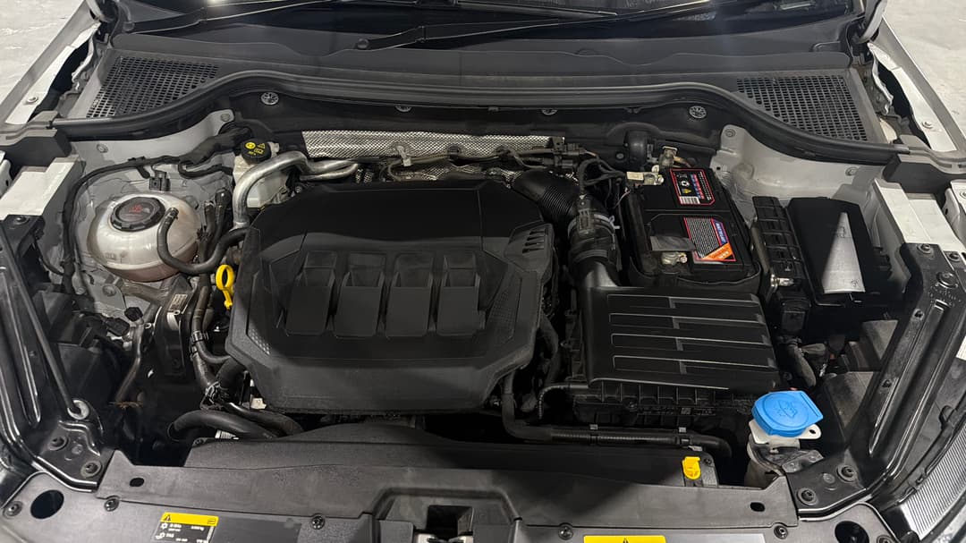 2020 SKODA Karoq 140tsi Sportline (4x4), Automatic, 81590 km, Open Bonnet (Engine)