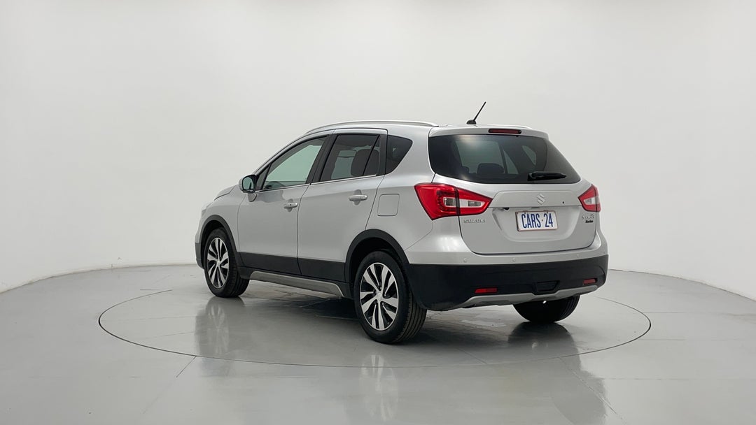 Left Back Diagonal (45- Degree) View