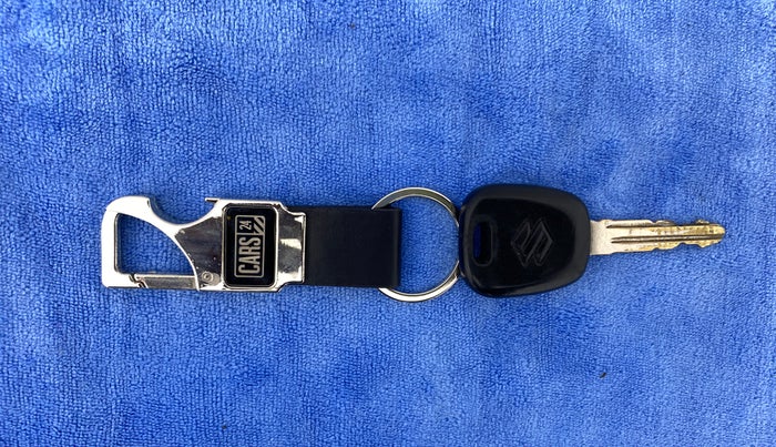 2018 Maruti Alto 800 LXI, Petrol, Manual, Key Close Up