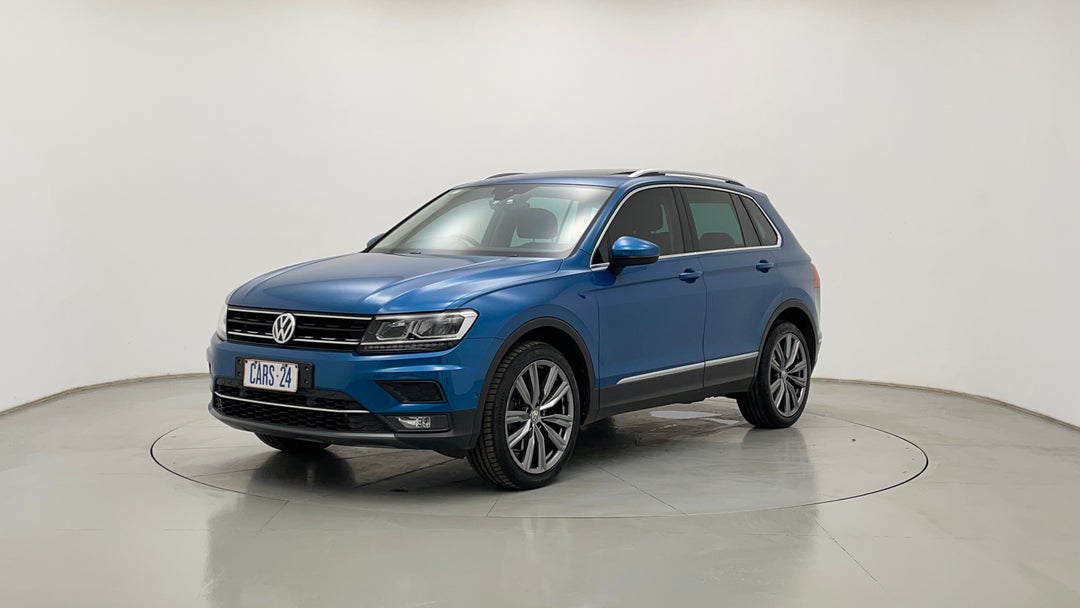 Left Front Diagonal (45- Degree) View