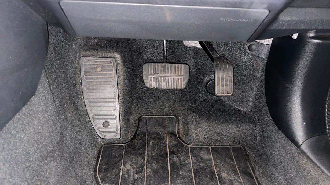 Pedals and Footmat