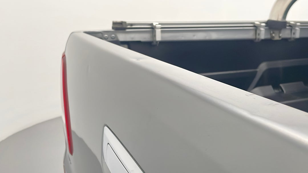 Boot / Tailgate Tray (Ute) Dent