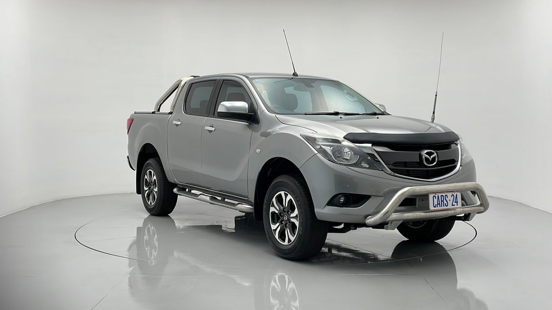 Right Front Diagonal (45- Degree) View