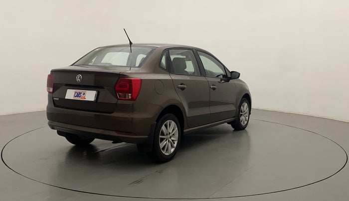 2016 Volkswagen Ameo HIGHLINE1.2L, Petrol, Manual, 35,143 km, Right Back Diagonal