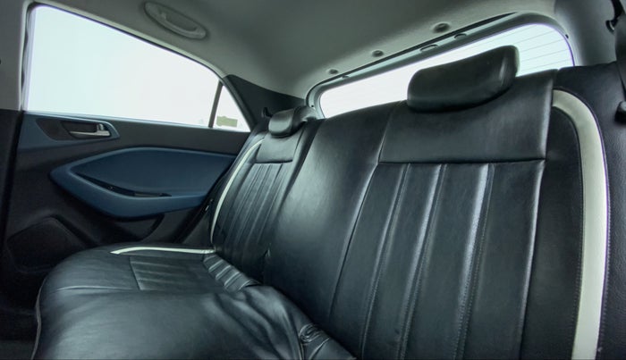 2016 Hyundai i20 Active 1.2 SX, Petrol, Manual, 12,119 km, Right Side Door Cabin View