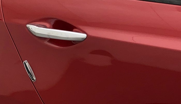 2018 Hyundai Grand i10 ASTA 1.2 KAPPA VTVT, Petrol, Manual, 40,888 km, Right rear door - Slightly dented