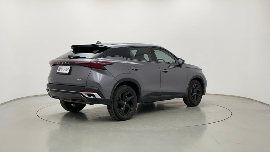 Right Back Diagonal (45- Degree) View