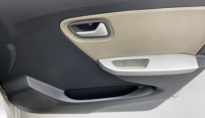2015 Maruti Alto K10 VXI P, Petrol, Manual, 19,481 km, Driver Side Door Panels Control
