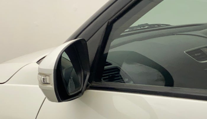 2016 Maruti Swift Dzire VXI AT, Petrol, Automatic, 14,010 km, Left rear-view mirror - Mirror motor not working