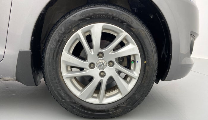 2014 Maruti Swift ZDI, Diesel, Manual, 85,173 km, Right Front Wheel