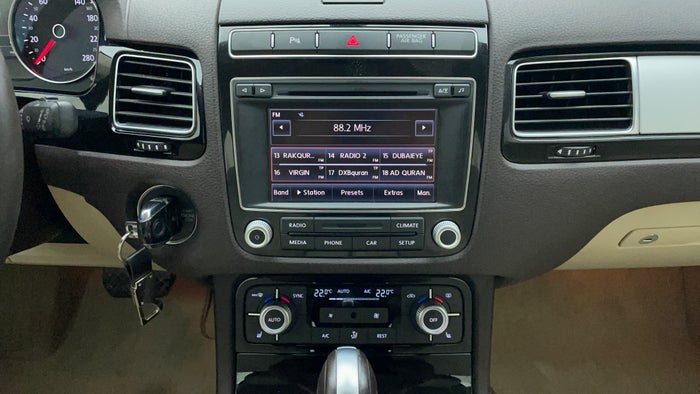 Volkswagen Touareg-Center Console
