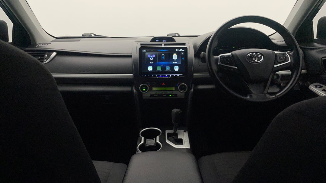 2017 Toyota Camry Rz S.e., Automatic, 41095 km, Dashboard View