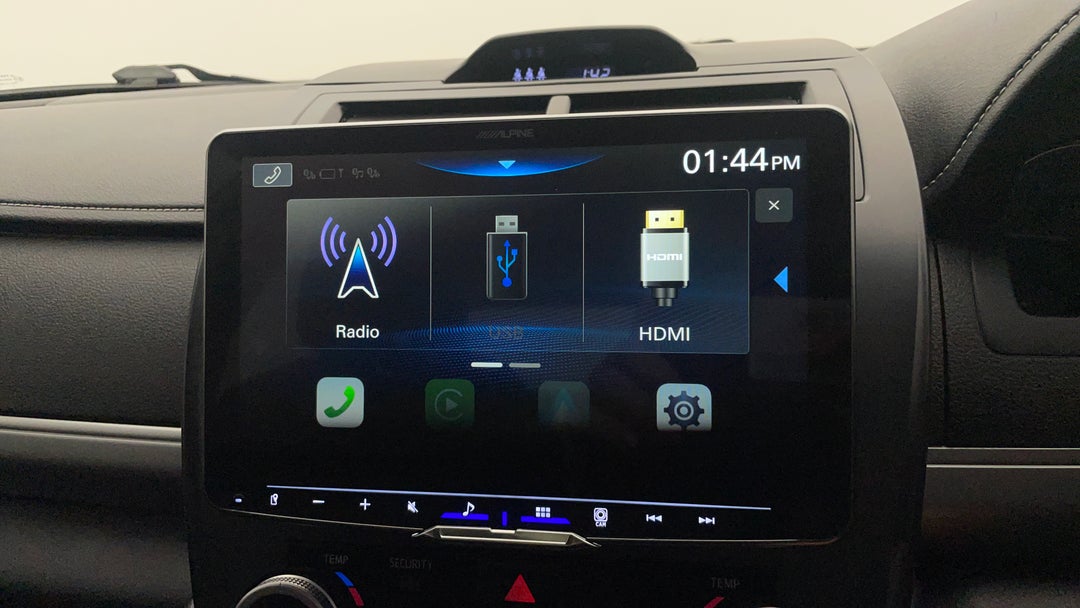 2017 Toyota Camry Rz S.e., Automatic, 41095 km, Infotainment System