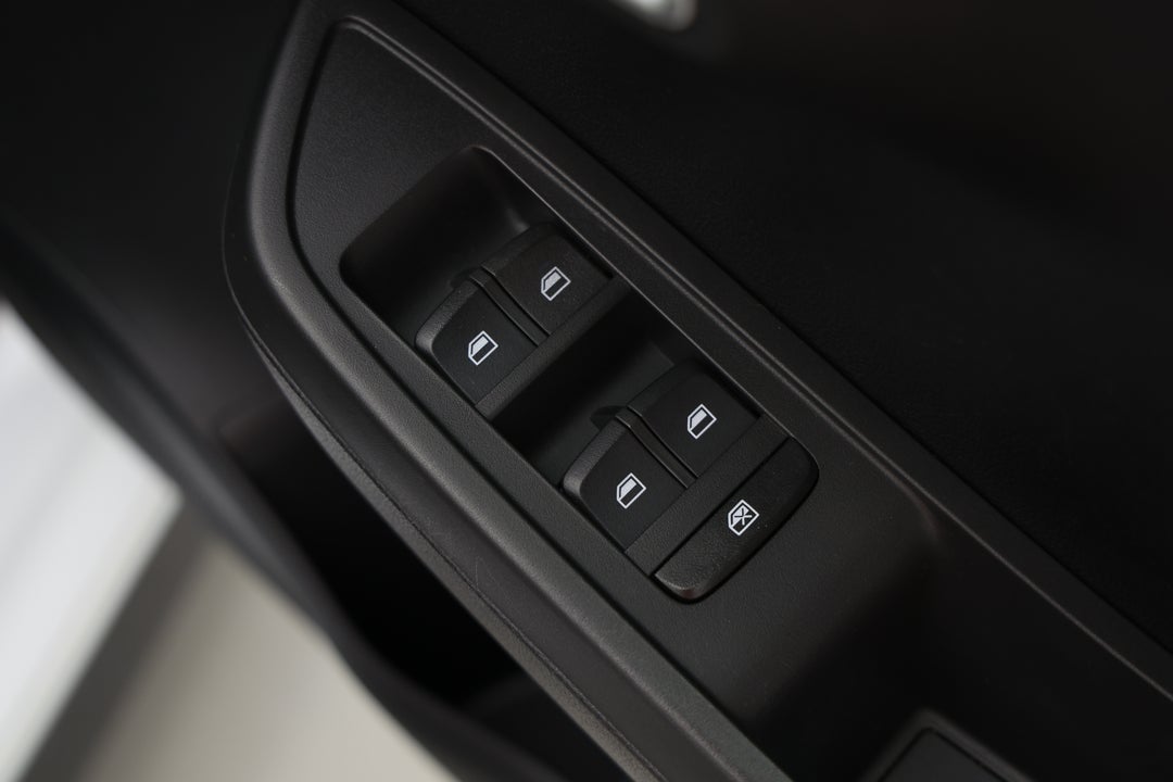 2022 MG Mg3 Auto Excite (with Navigation), Automatic, 80792 km, Drivers Side Door Panel Controls