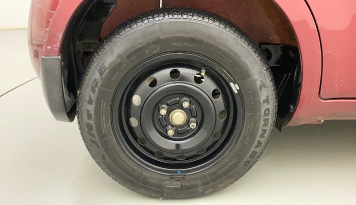 2010 Maruti Ritz VXI, Petrol, Manual, 29,768 km, Right Rear Wheel