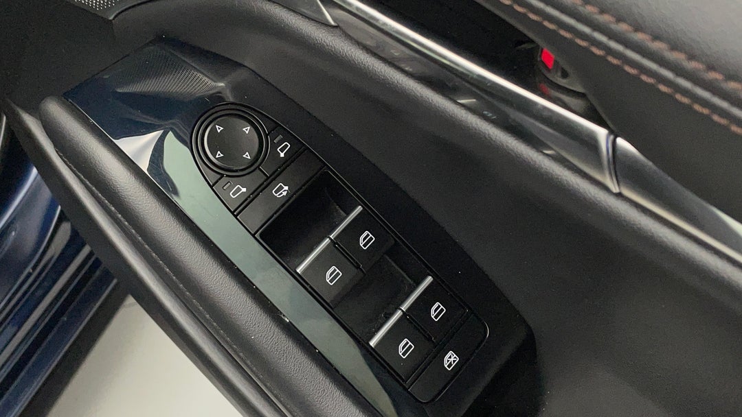 2019 Mazda 3 G25 Gt, Automatic, 22272 km, Drivers Side Door Panel Controls