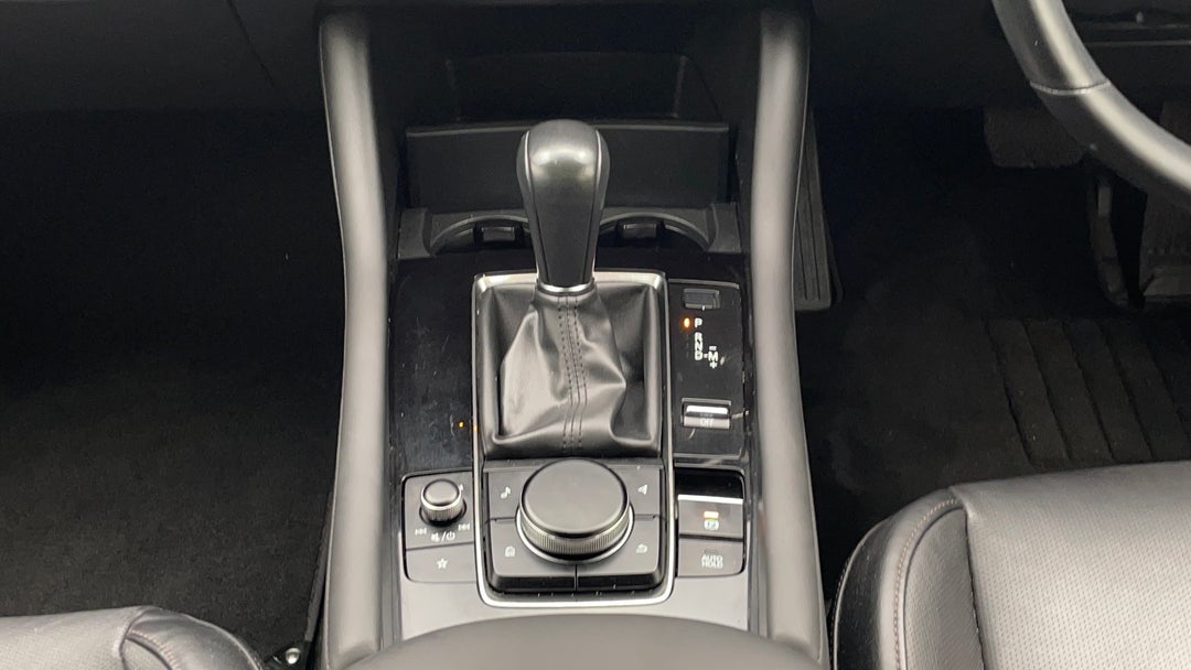 2019 Mazda 3 G25 Gt, Automatic, 22272 km, Gear Lever 