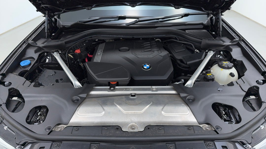 Open Bonnet (Engine)