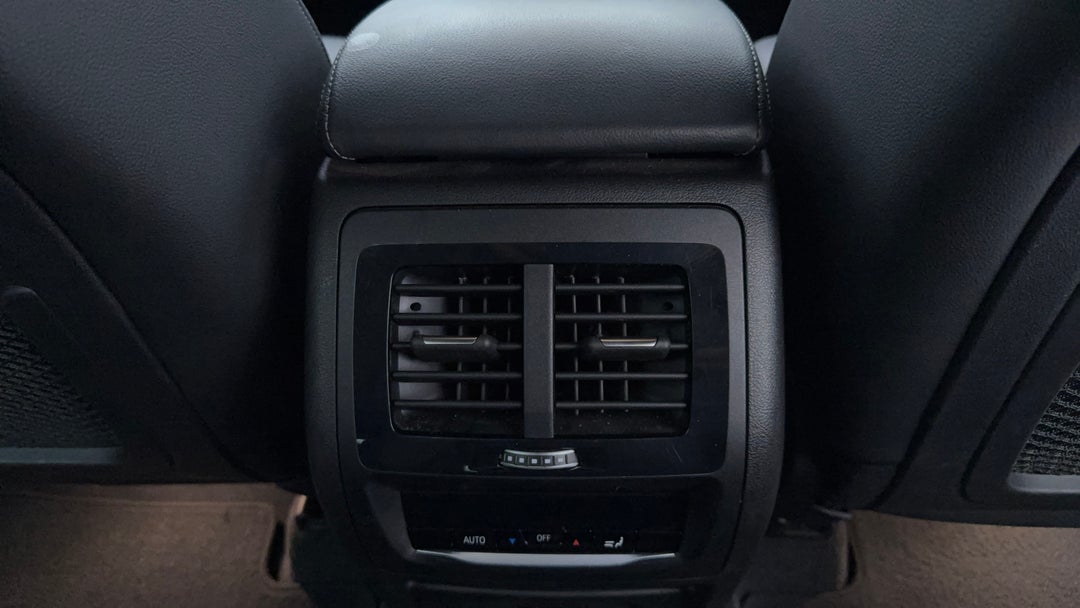 Rear A/C Vent