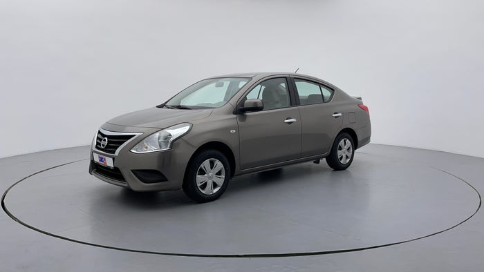 Nissan Sunny-Left Front Diagonal (45- Degree) View