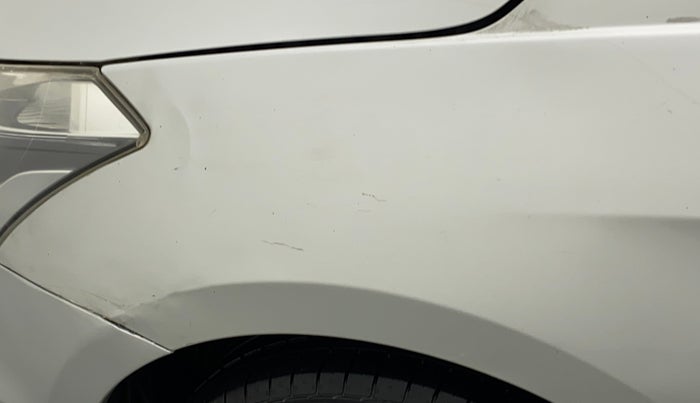 2016 Maruti Ciaz ZXI AMT, Petrol, Automatic, 96,614 km, Left fender - Slightly dented
