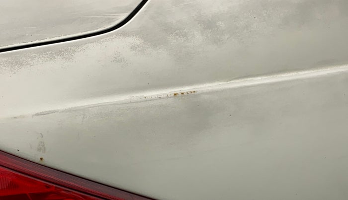 2016 Maruti Ciaz ZXI AMT, Petrol, Automatic, 96,614 km, Right quarter panel - Slightly rusted