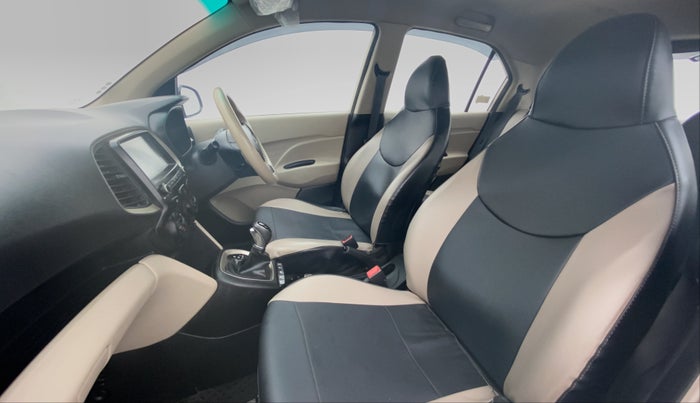 2019 Hyundai NEW SANTRO 1.1 SPORTS AMT, Petrol, Automatic, 24,806 km, Right Side Front Door Cabin View