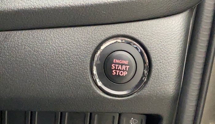 2020 Toyota Glanza V, Petrol, Manual, 20,775 km, Keyless Start/ Stop Button
