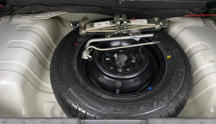 2018 Maruti Alto 800 LXI, Petrol, Manual, 17,870 km, Spare Tyre