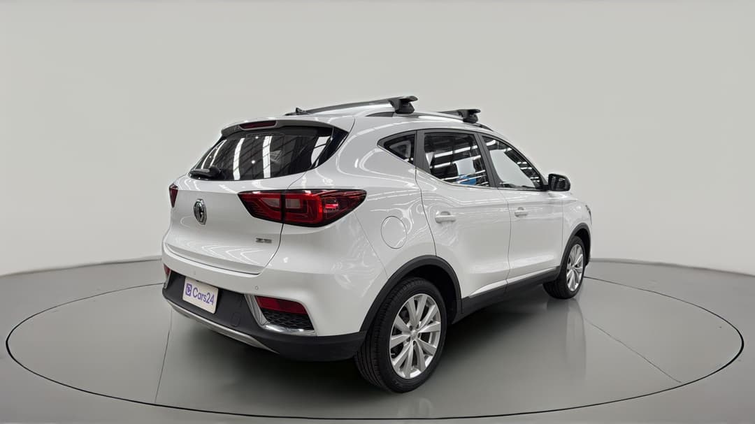 2022 MG ZS Excite, Automatic, 52511 km, Right Back Diagonal (45- Degree) View