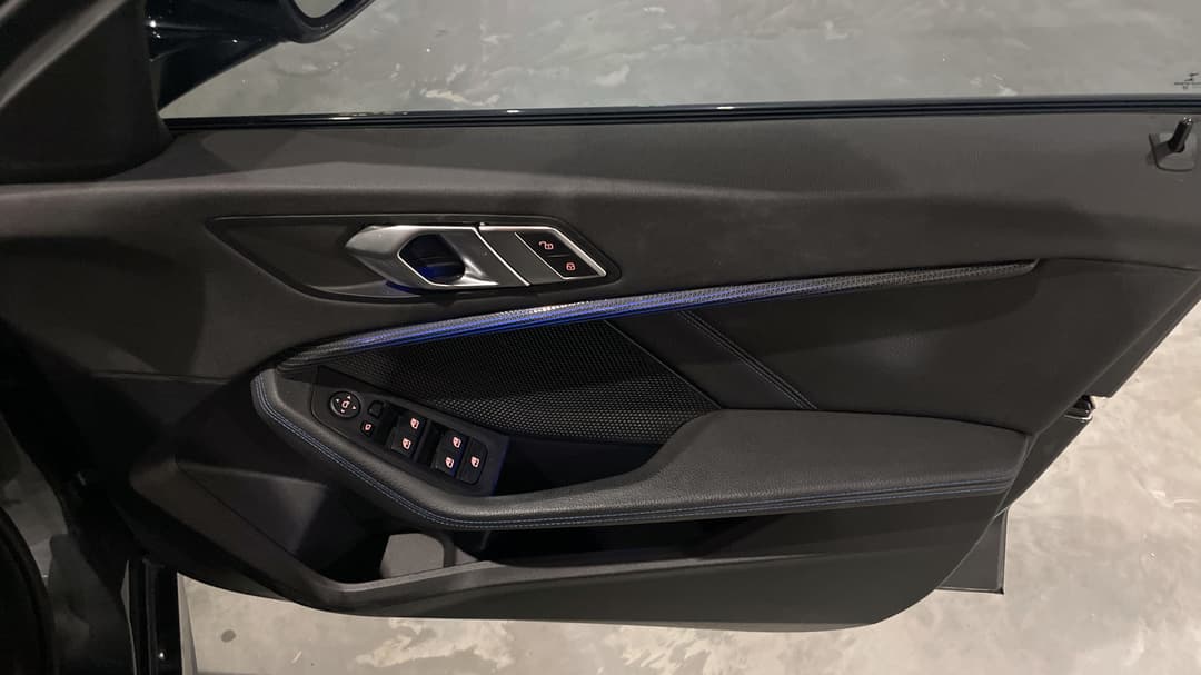 2020 BMW 1 18i M Sport, Automatic, 28858 km, Speaker View