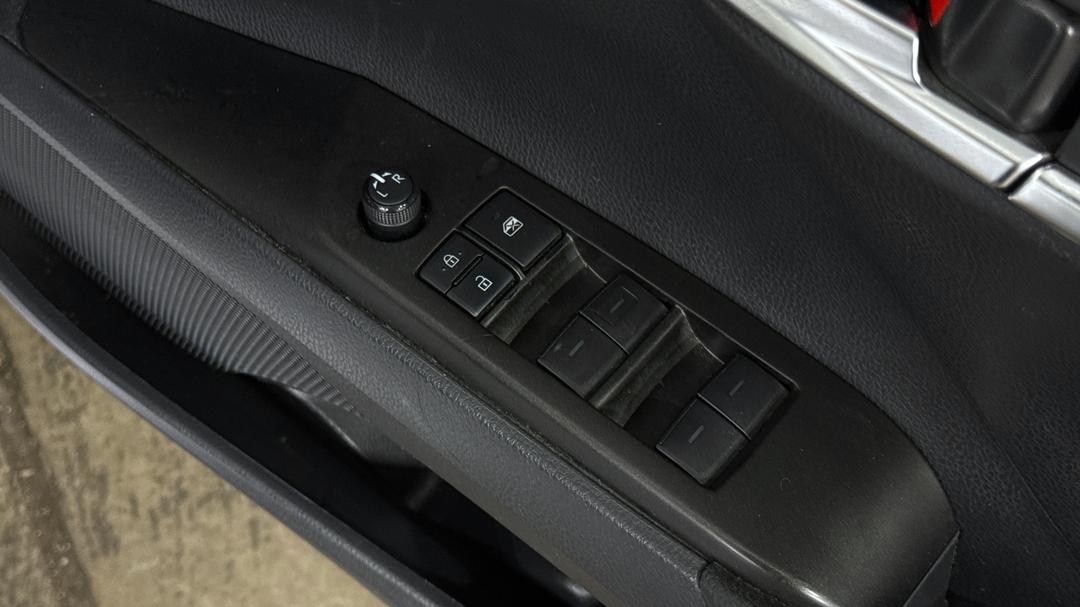 2023 Toyota Camry Ascent Hybrid, Automatic, 22344 km, Drivers Side Door Panel Controls