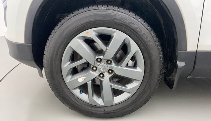 2021 Tata Safari XT PLUS, Diesel, Manual, 15,397 km, Left Front Wheel