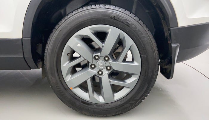2021 Tata Safari XT PLUS, Diesel, Manual, 15,397 km, Left Rear Wheel