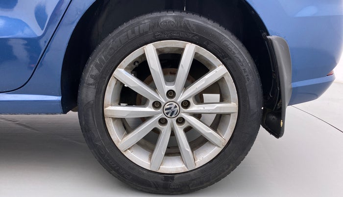 2017 Volkswagen Ameo HIGHLINE 1.5, Diesel, Manual, 29,050 km, Left Rear Wheel