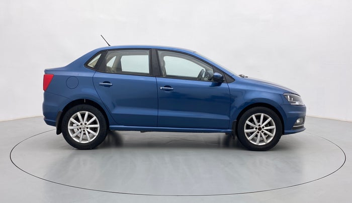 2017 Volkswagen Ameo HIGHLINE 1.5, Diesel, Manual, 29,050 km, Right Side View