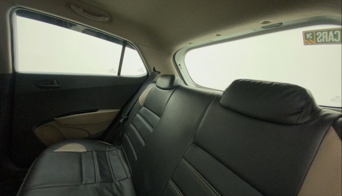 2015 Hyundai Grand i10 MAGNA 1.2 KAPPA VTVT, Petrol, Manual, 51,615 km, Right Side Rear Door Cabin