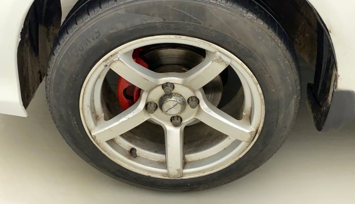 2017 Honda Brio S MT, Petrol, Manual, 62,089 km, Left front tyre - Minor scratches