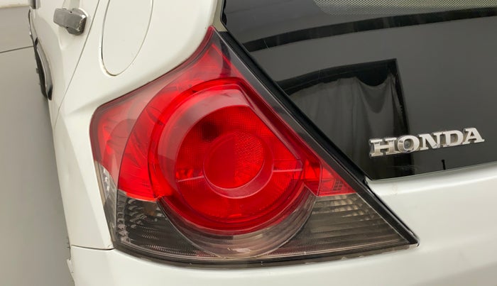 2017 Honda Brio S MT, Petrol, Manual, 62,089 km, Left tail light - Minor scratches