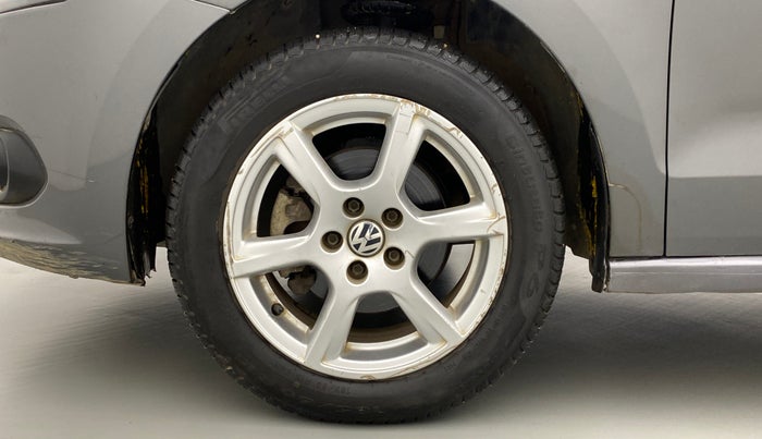 2013 Volkswagen Vento HIGHLINE DIESEL, Diesel, Manual, 72,587 km, Left Front Wheel