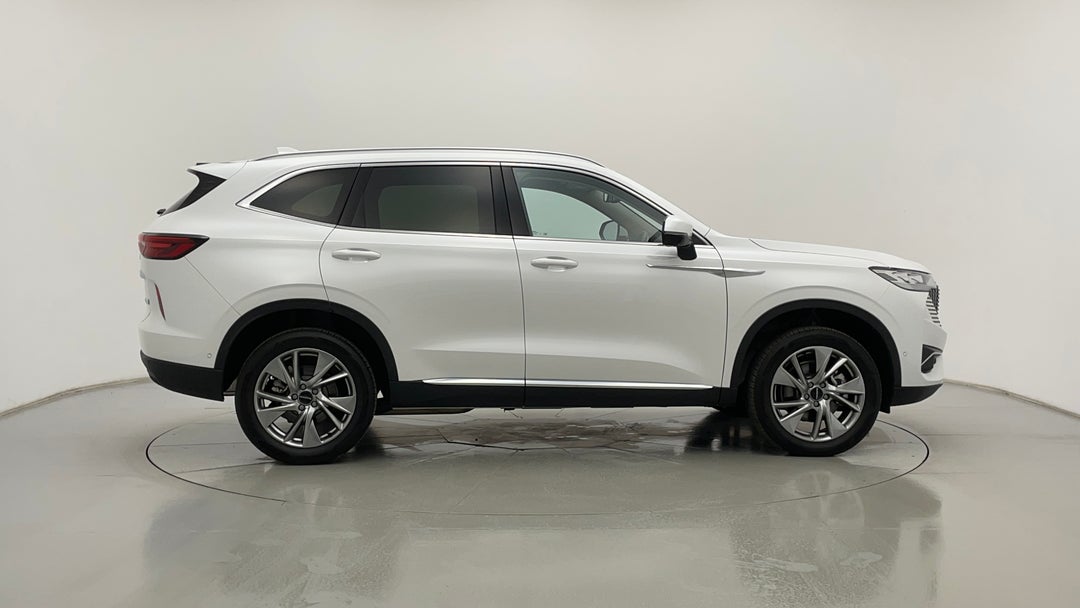 2023 GWM Haval H6 Ultra Hybrid, Automatic, 17559 km, Right Side View