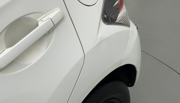 2015 Honda Brio S MT, Petrol, Manual, 47,421 km, Left quarter panel - Slightly dented